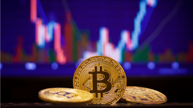 Bitcoin, Ethereum Technische analyse: BTC klimt boven $ 30.000 nu Balenciaga cryptobetalingen groen licht geeft