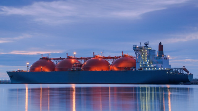 Bitcoin houdt vast, aandelen rood, gasdaling