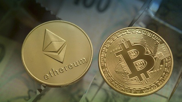 Bitcoin zakt onder $36K, Ethereum daalt 9%, Altcoins blijven glijden