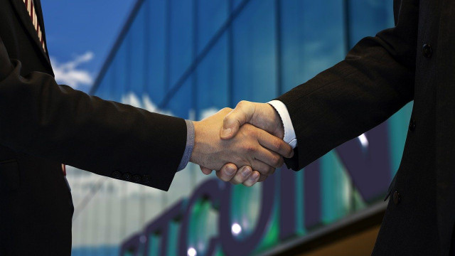 $ BTC: door Jeff Bezos gesteunde vastgoedstartup verkoopt zijn eerste huis in Colombia voor Bitcoin