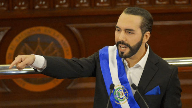 Bukele haalt uit nadat Amerikaanse senatoren wetgeving hebben geïntroduceerd die de Bitcoin-wet van El Salvador onderzoekt