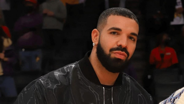 Dit is wat er gebeurde met Drake's $ 1,3 miljoen Bitcoin-weddenschap op de Super Bowl