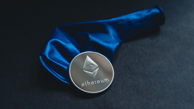 Ethereum-prijs varieerde met meer dan 6% om niveaus boven $ 1900 te herwinnen, is het de tijd om ETH te kopen?