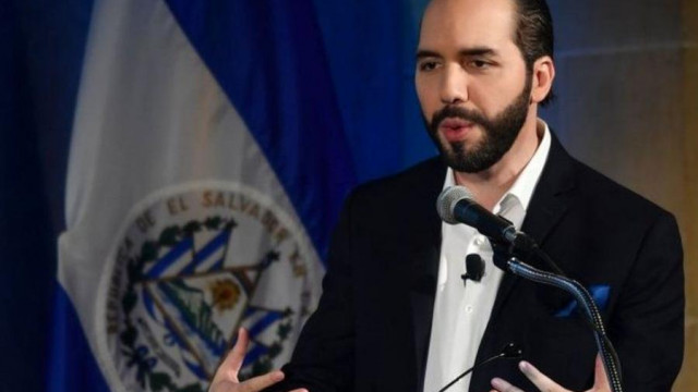 Het Internationaal Monetair Fonds heeft er bij El Salvador op aangedrongen zijn bitcoin-wet te schrappen.