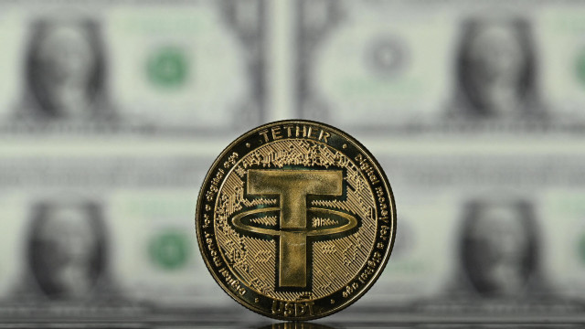 Tether Untethered: 's werelds grootste stablecoin verliest $ 1 peg als cryptomarkt crasht